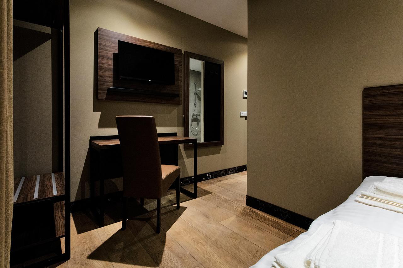 Amsterdam Lake Hotel 바드후베도르프 외부 사진